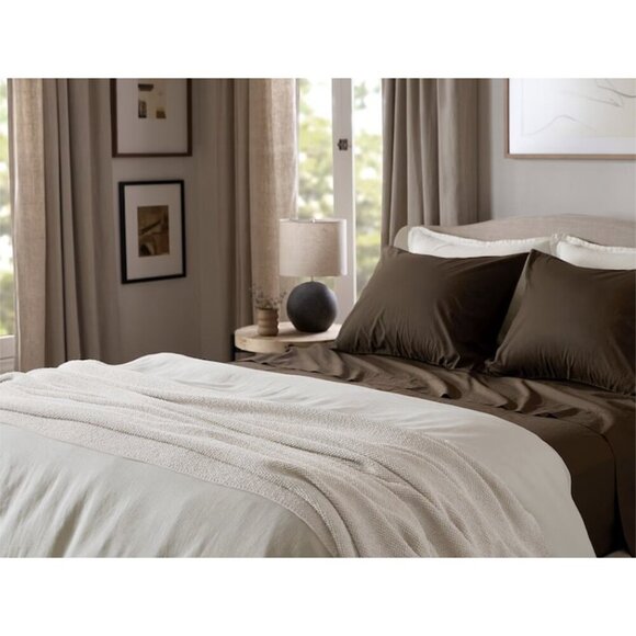 PARACHUTE Cotton Blend Bouclè Throw Blanket in Heathered Oatmeal - Picture 6 of 6